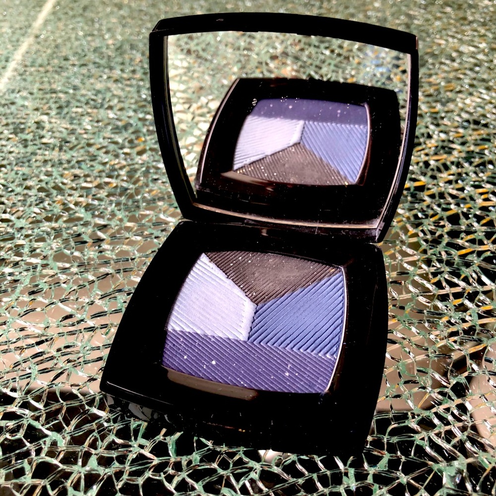 Chanel Eyeshadows “jeans de Chanel”